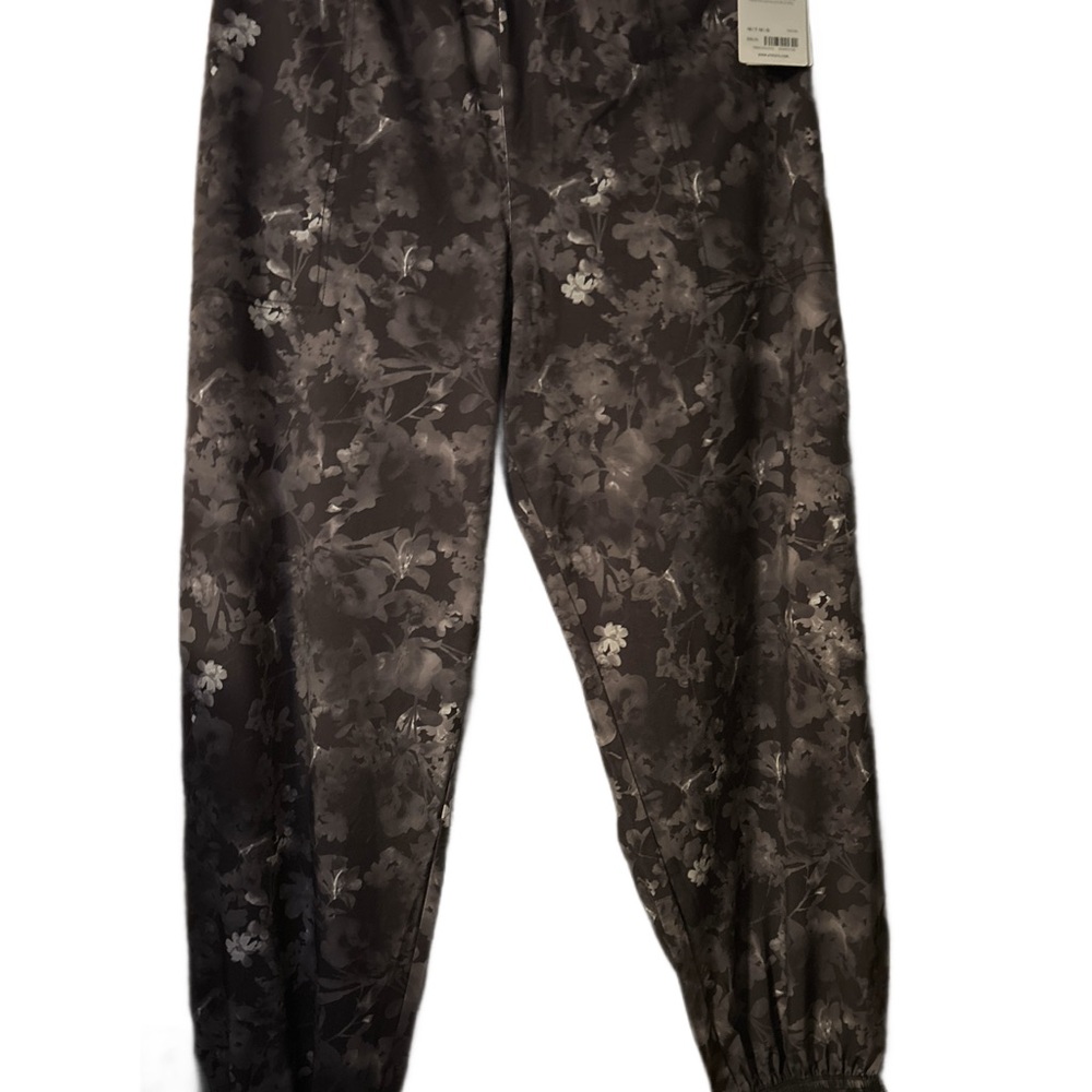 Athleta Savannah Jogger NWT Size 16 Tall